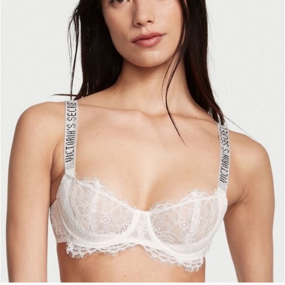Victoria's Secret White Lace Underwire Bra Shine Logo Straps 34D 🆕